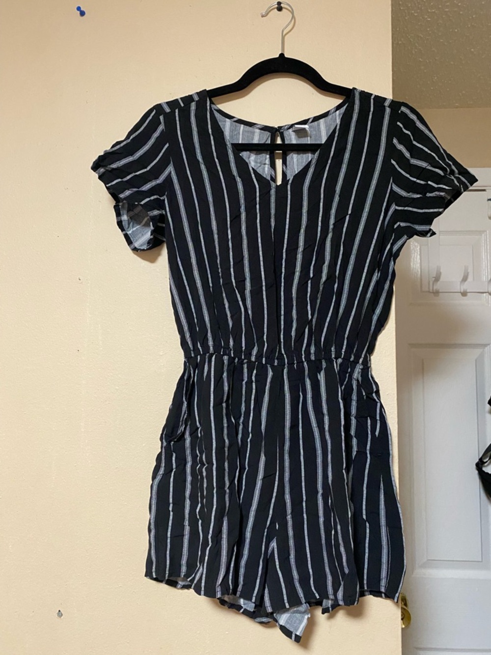 Old Navy Black & White Striped Short Sleeve Romper